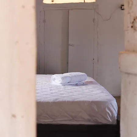 Basil Tree Stonehouse Дом отдыха *