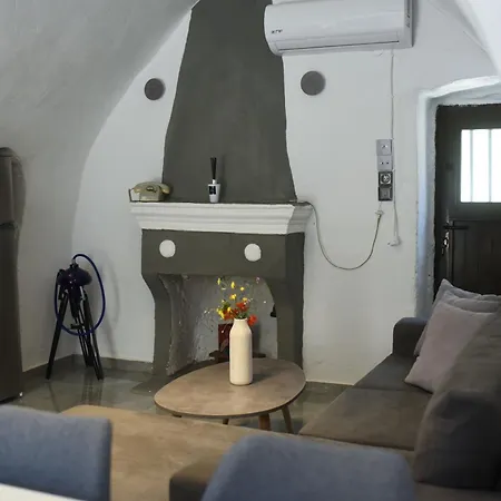 Basil Tree Stonehouse