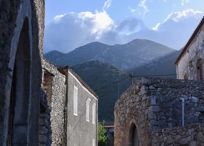 Basil Tree Stonehouse Hébergement de vacances *