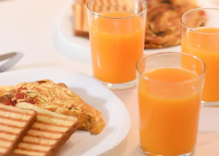 Basil Tree Stonehouse Casa de Férias *